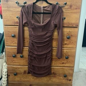 Elegant Brown Long Sleeve Dress